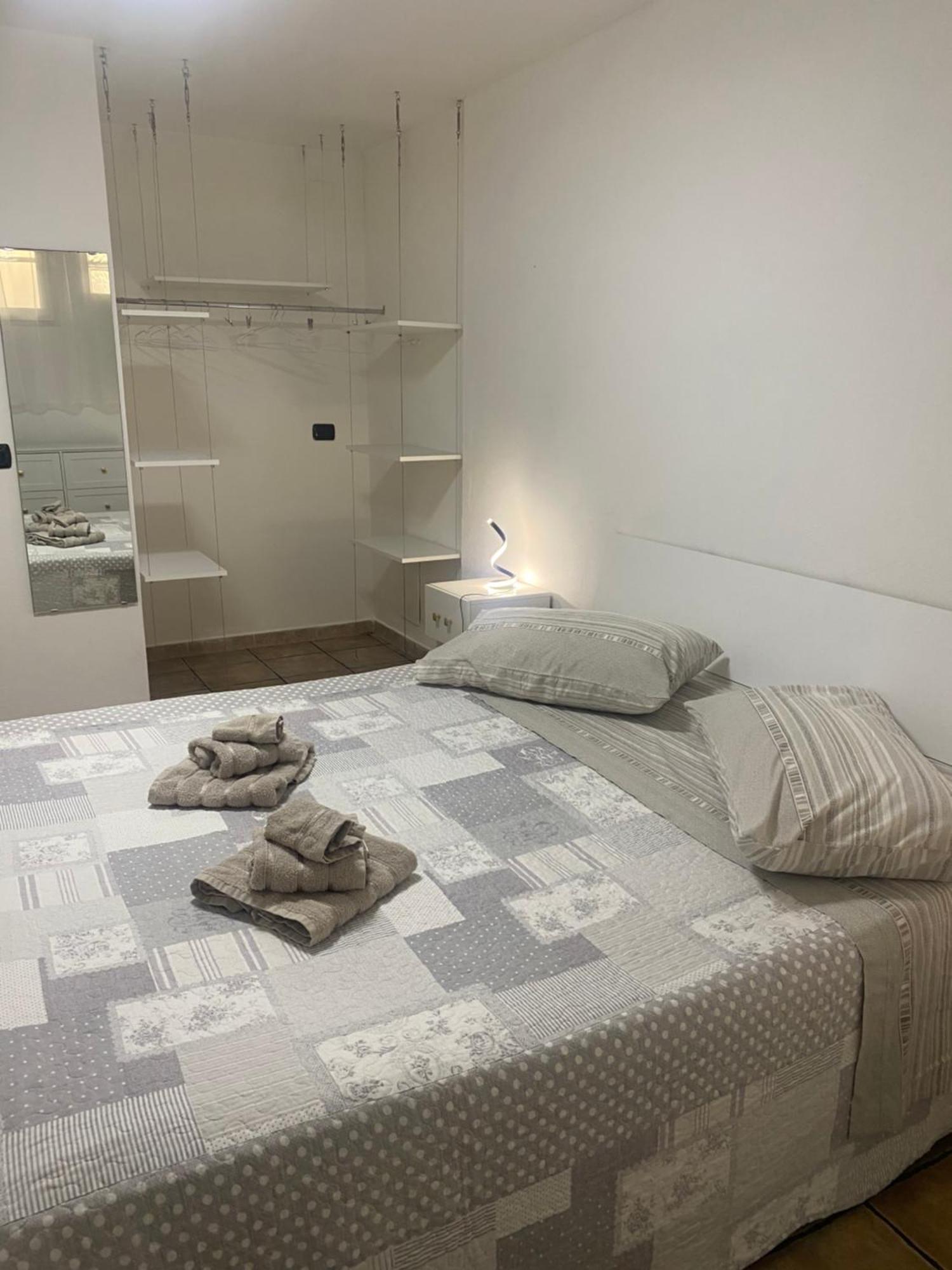 Villa Maria Antonietta House Porto Torres Esterno foto